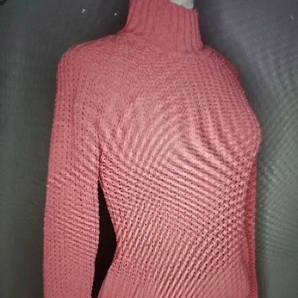GENERATION K SWEATER - Picture 1 of 3